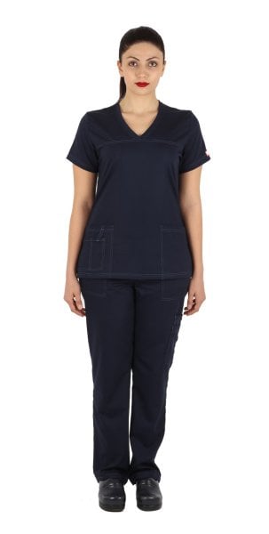 Dr Likralı Yeni Model Cepli Lacivert Renk Cerrahi Takım